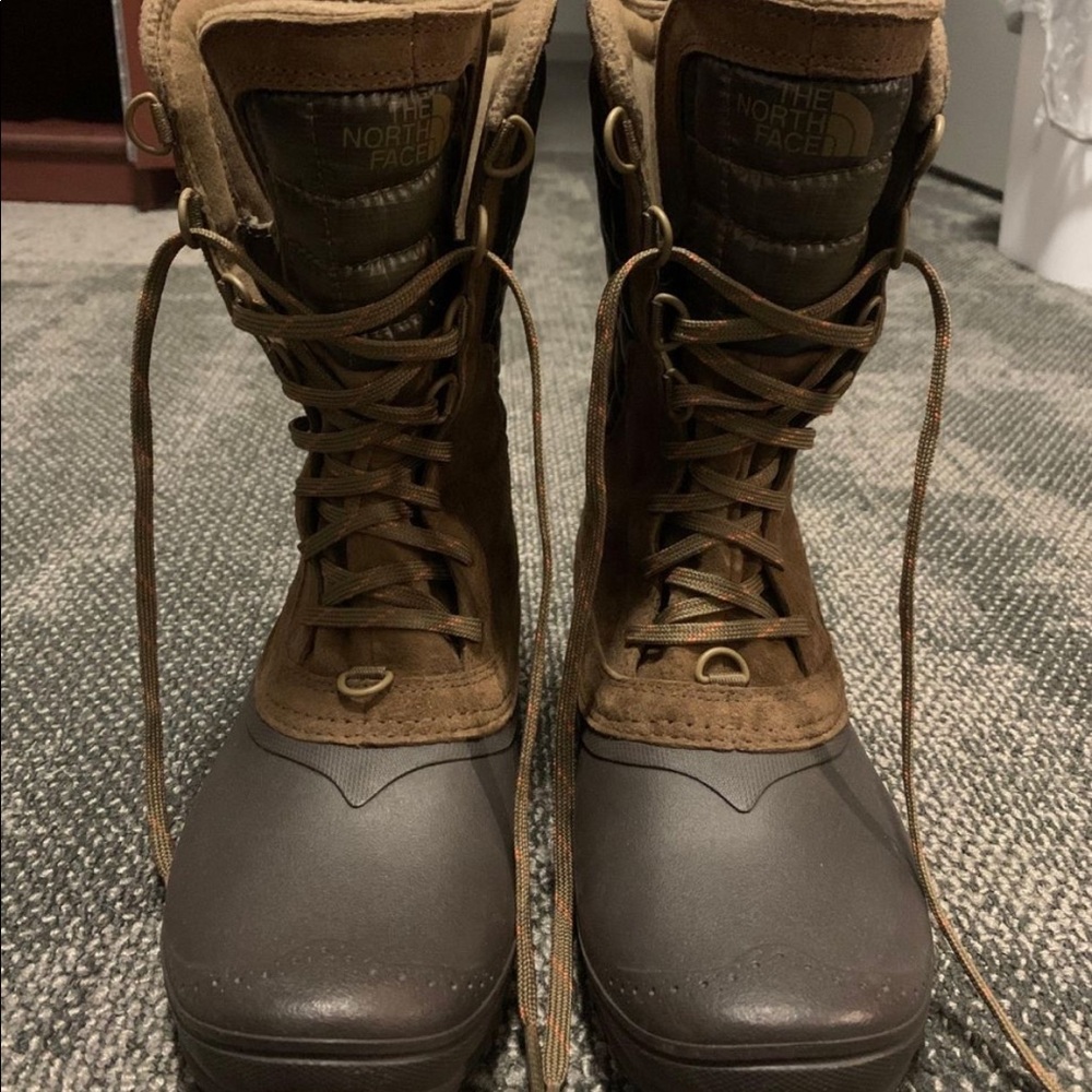 Winter boots